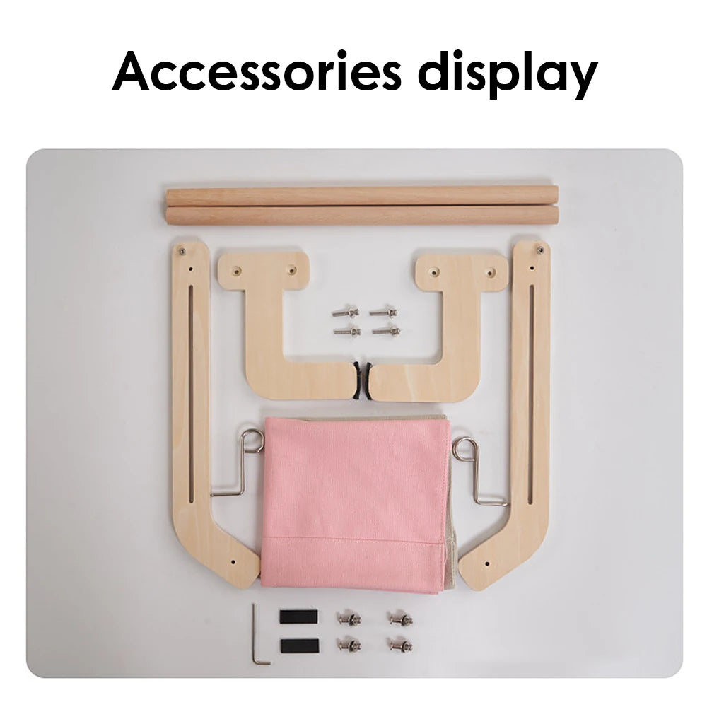 Ensemble des accessoires pour le lit pour chat en bois et lin, incluant les pièces détachées et le tissu.